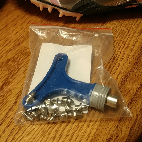 Asics hyper-Rocketgirl sp 2 running shoes. - Picture 3 of 4